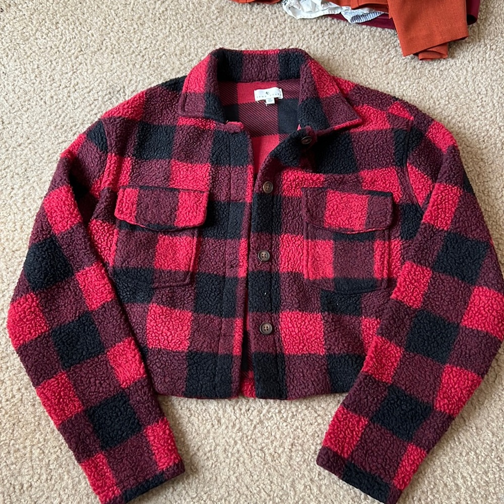 True Craft size Medium black and red cropped plaid jacket